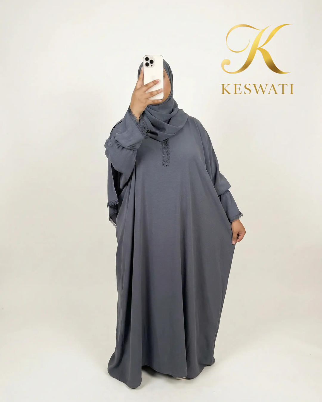 Abaya Classique Grey – Élégance & Confort au Quotidien